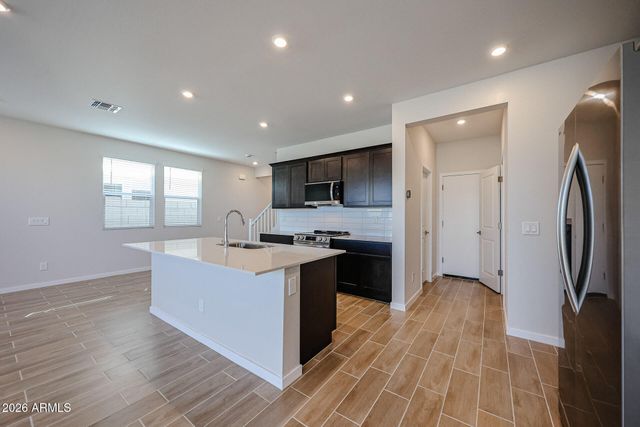 17368 W VILLA HERMOSA Lane, Surprise, AZ 85387