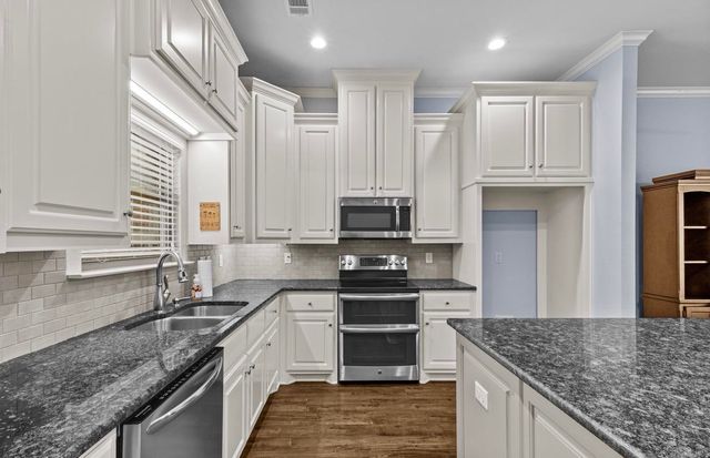 1229 Windsor Court, Jacksonville, AR 72076