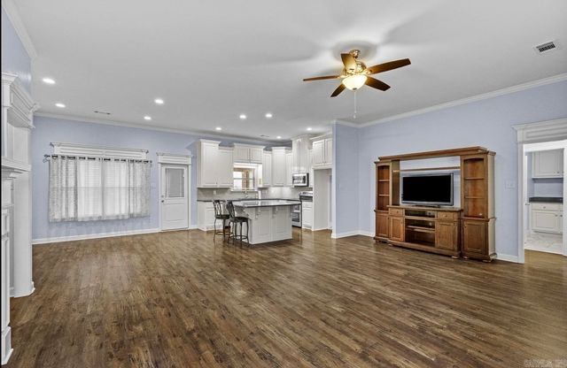 1229 Windsor Court, Jacksonville, AR 72076