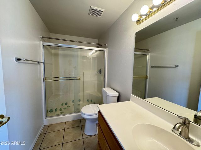 510 W University Drive 208, Tempe, AZ 85281