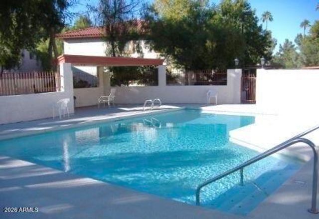 510 W University Drive 208, Tempe, AZ 85281