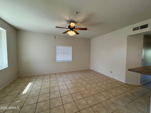 510 W University Drive 208, Tempe, AZ 85281
