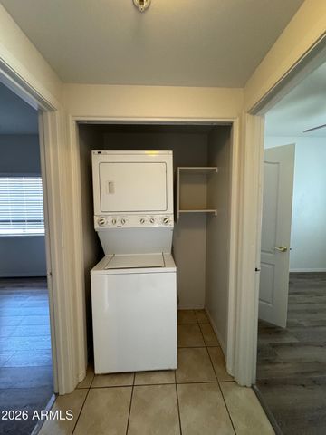 510 W University Drive 208, Tempe, AZ 85281