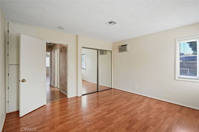 15841 Marlin Place, Lake Balboa, CA 91406