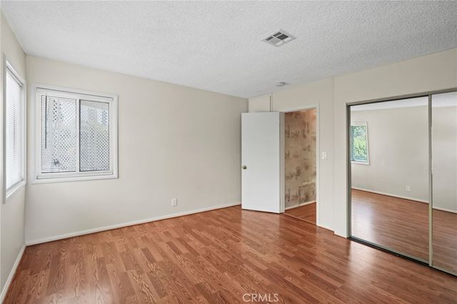 15841 Marlin Place, Lake Balboa, CA 91406