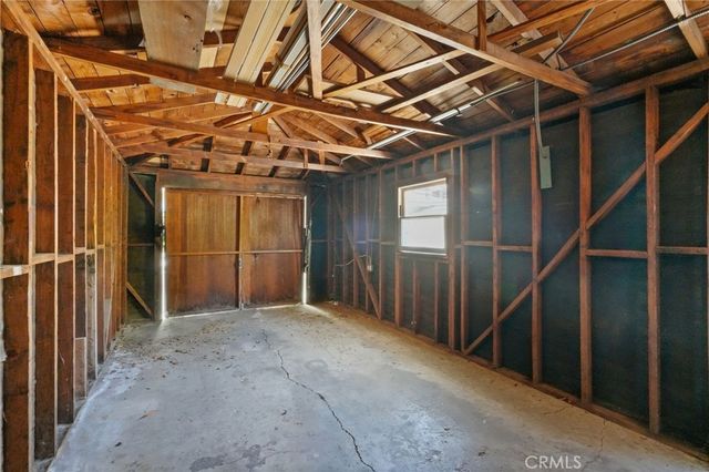 15841 Marlin Place, Lake Balboa, CA 91406