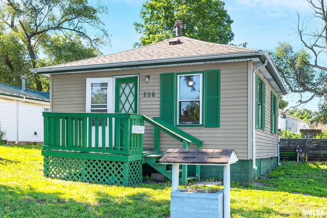 206 COOPER Street, Pekin, IL 61554