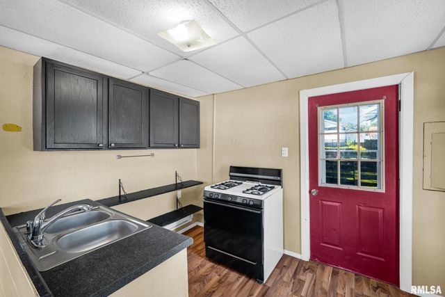 206 COOPER Street, Pekin, IL 61554