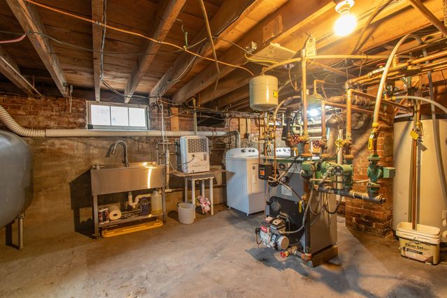106 Knight Street, Milford, NH 03055
