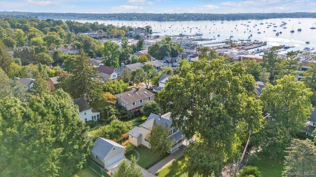 2 Smull Lane, Port Washington, NY 11050