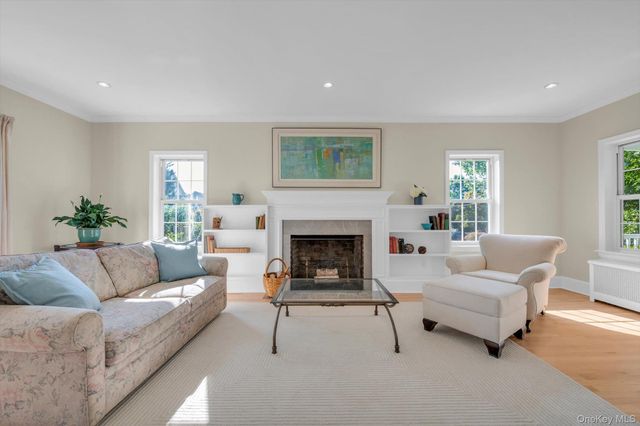 2 Smull Lane, Port Washington, NY 11050