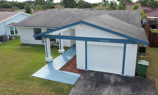 16708 SW 5th Way, Weston, FL 33326