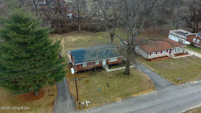 4309 Southridge Dr, Louisville, KY 40272