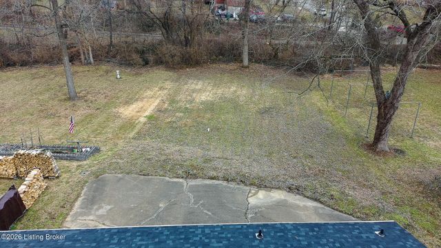 4309 Southridge Dr, Louisville, KY 40272