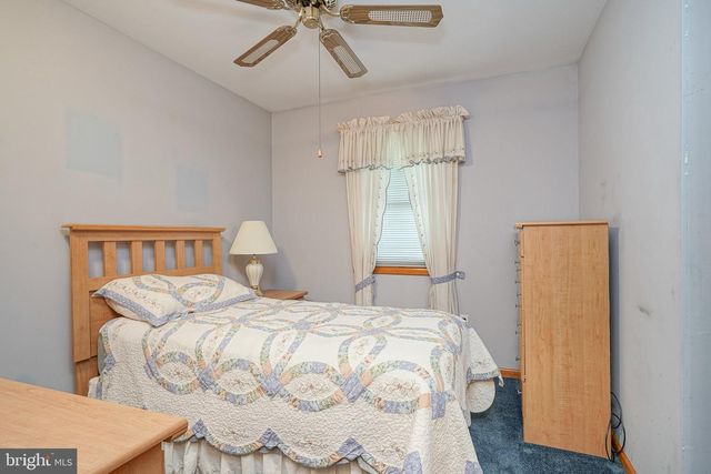 300 NASSAU, Paulsboro, NJ 08066
