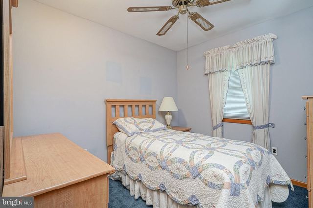 300 NASSAU, Paulsboro, NJ 08066