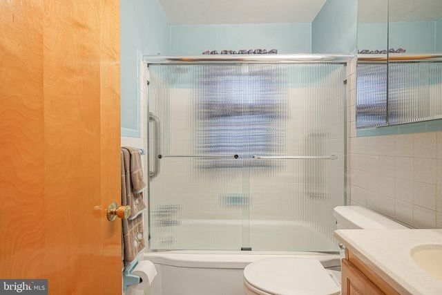 300 NASSAU, Paulsboro, NJ 08066