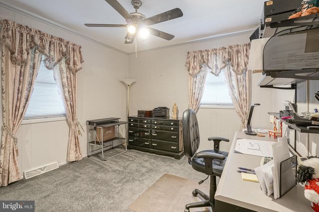 300 NASSAU, Paulsboro, NJ 08066