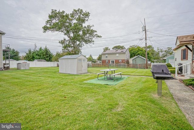 300 NASSAU, Paulsboro, NJ 08066