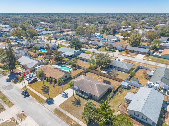 220 Leisure Circle, Port Orange, FL 32127