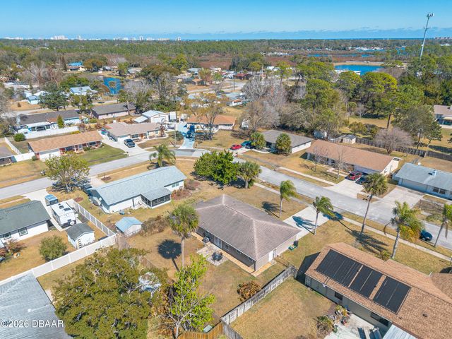 220 Leisure Circle, Port Orange, FL 32127