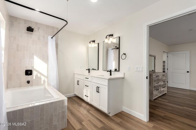 2377 W Old Ajo Way, Tucson, AZ 85746