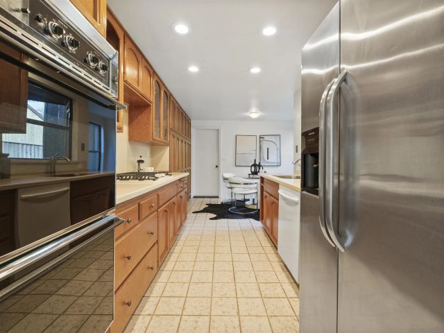 616 W Lewis St, San Diego, CA 92103