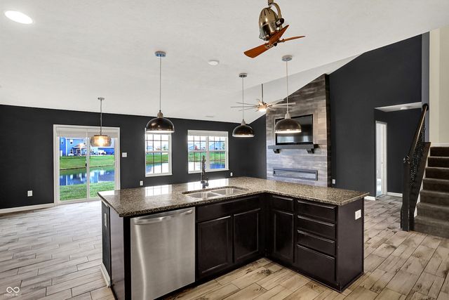 2249 Silver Spoon Drive, Greenfield, IN 46140