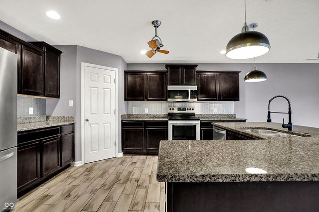 2249 Silver Spoon Drive, Greenfield, IN 46140