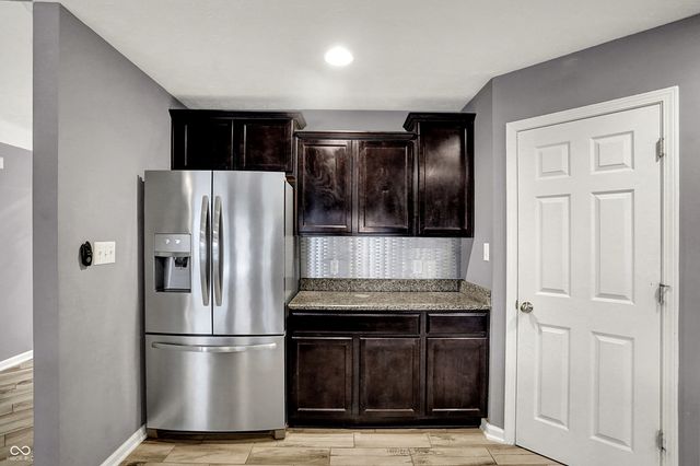 2249 Silver Spoon Drive, Greenfield, IN 46140