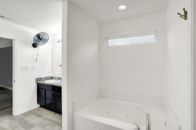 2249 Silver Spoon Drive, Greenfield, IN 46140