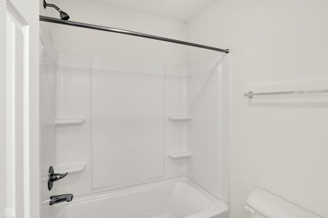 2249 Silver Spoon Drive, Greenfield, IN 46140