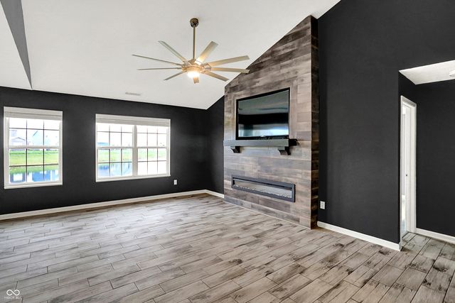 2249 Silver Spoon Drive, Greenfield, IN 46140