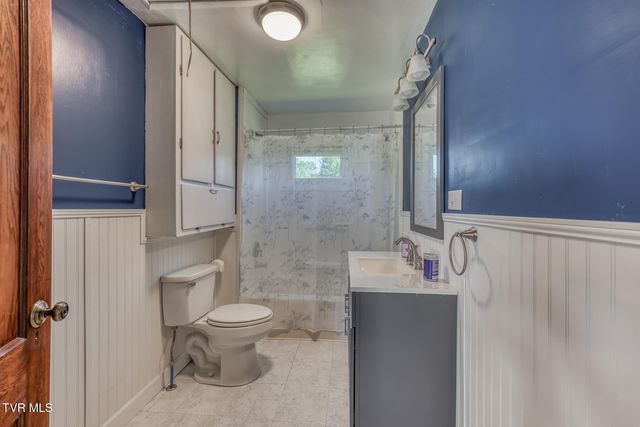 804 Bristol Caverns Highway, Bristol, TN 37620