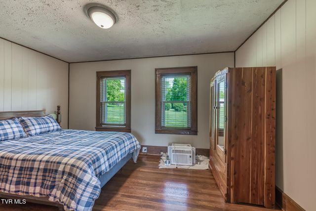 804 Bristol Caverns Highway, Bristol, TN 37620