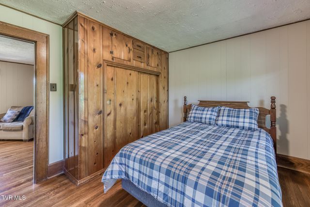804 Bristol Caverns Highway, Bristol, TN 37620