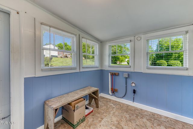 804 Bristol Caverns Highway, Bristol, TN 37620
