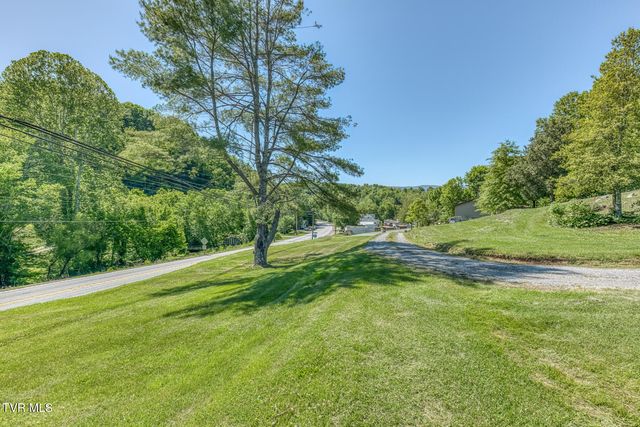 804 Bristol Caverns Highway, Bristol, TN 37620