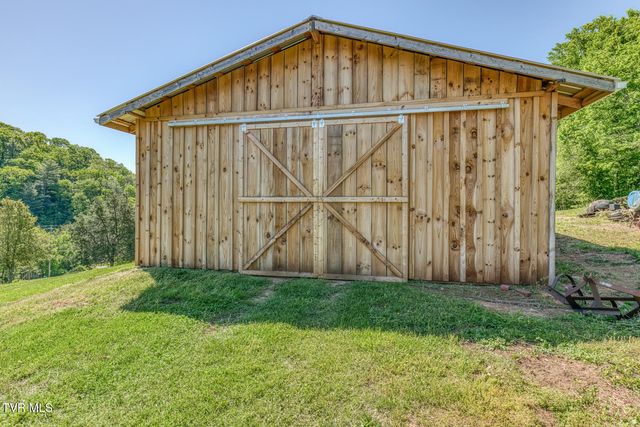804 Bristol Caverns Highway, Bristol, TN 37620