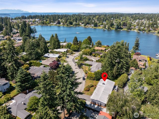 15724 13th Avenue SW, Burien, WA 98166