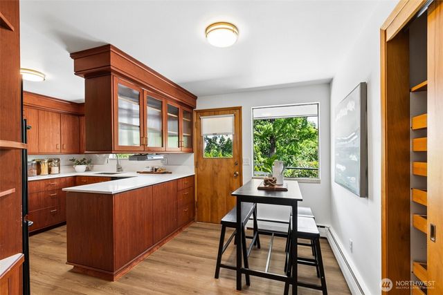 15724 13th Avenue SW, Burien, WA 98166