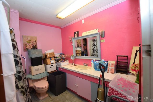 705 E Cassilly Street, Springfield, OH 45503