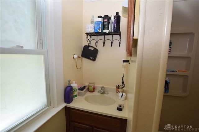 705 E Cassilly Street, Springfield, OH 45503