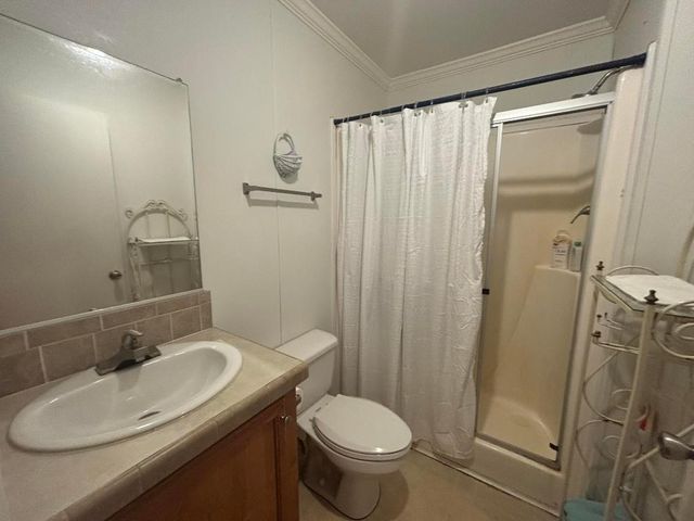 8964 Pine Street, Boynton Beach, FL 33436