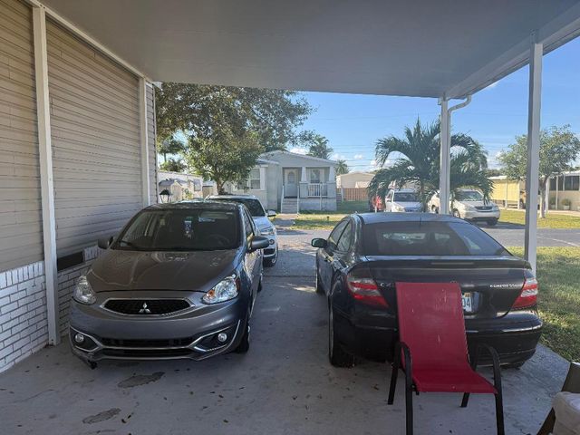 8964 Pine Street, Boynton Beach, FL 33436