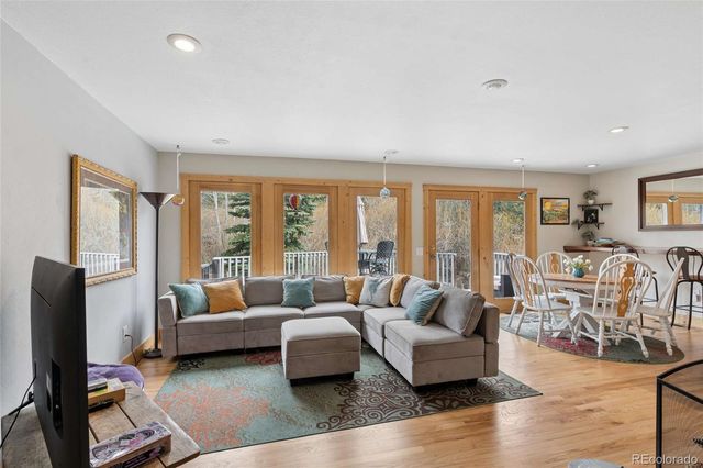 609 W 4th Street, Nederland, CO 80466