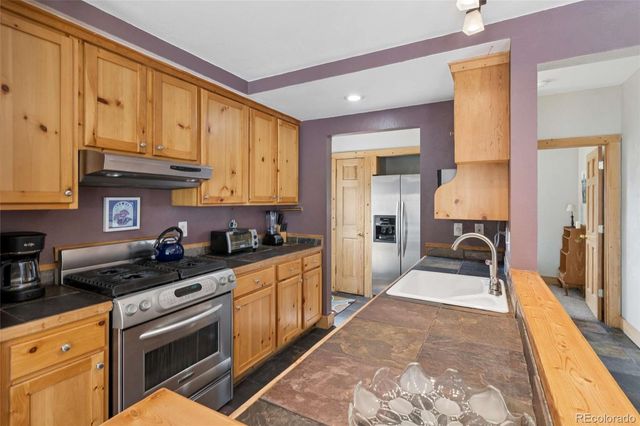 609 W 4th Street, Nederland, CO 80466