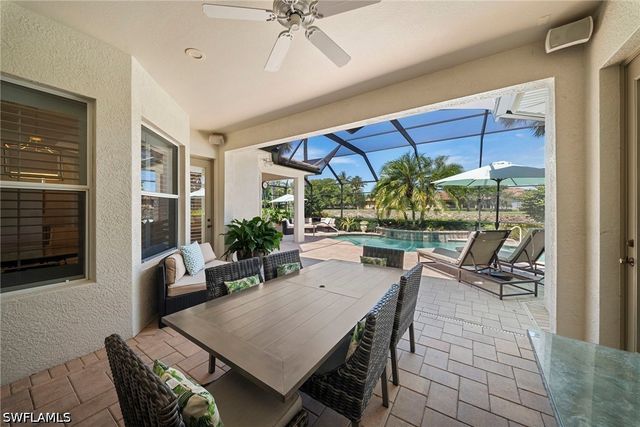 8844 Mustang Island CIR, Naples, FL 34113