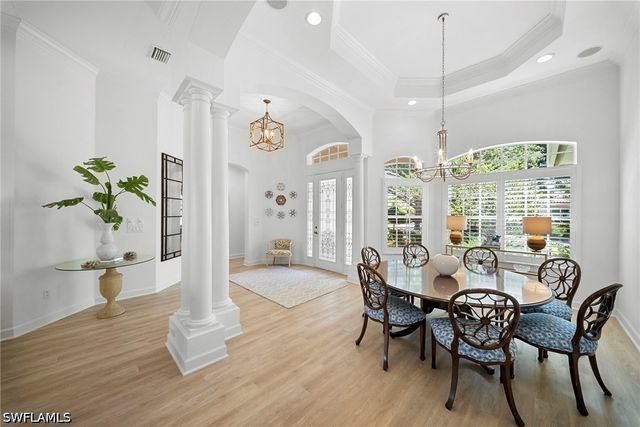 8844 Mustang Island CIR, Naples, FL 34113