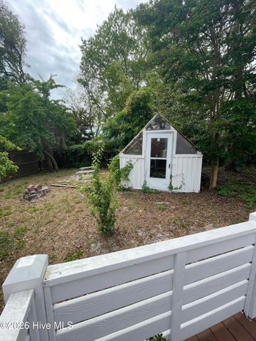 113 SW 23rd Street, Oak Island, NC 28465
